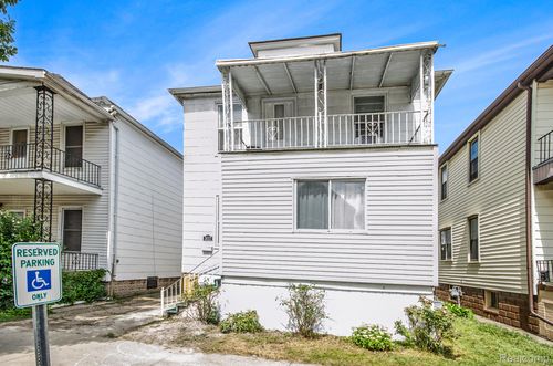 3017 Jacob St, Hamtramck, MI, 48212-3752 | Card Image