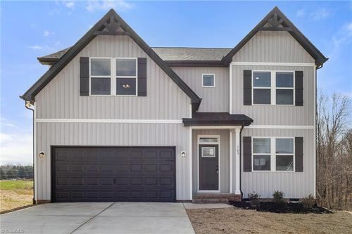 109 Indian Wells Court, Harmony, NC, 28634 | Card Image