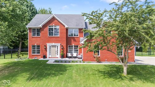 5910 Hickory Woods Dr, Plainfield, IN, 46168-8616 | Card Image