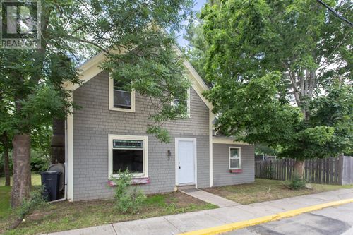 3 Court St, Bridgetown, NS, B0S1C0 | Card Image