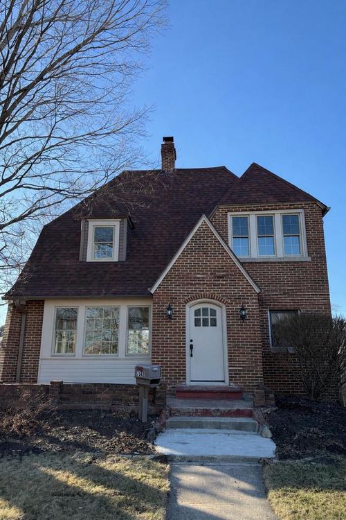 7842 Pershing Boulevard, Kenosha, WI, 53142 | Card Image
