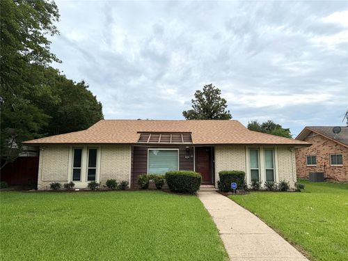 1506 Whiteoak Dr, Garland, TX, 75040-5376 | Card Image