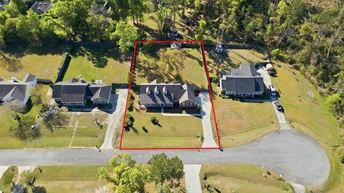 3825 Winchester Pl, Valdosta, GA, 31602-0861 | Card Image