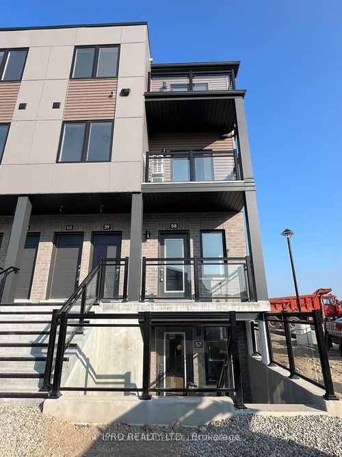 58-940 St David St N, Fergus, ON, N1M2W3 | Card Image