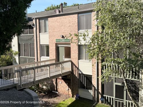 1208-1200 Summit Pointe, Scranton, PA, 18508-1027 | Card Image