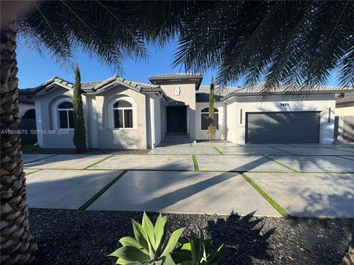 7821 Nw 159th Ter, Miami Lakes, FL, 33016 | Card Image