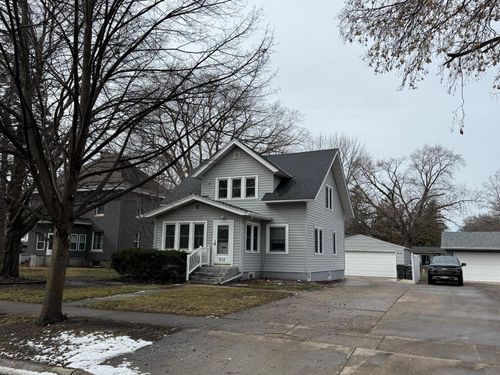 616 Lynn Rd Sw, Hutchinson, MN, 55350-2837 | Card Image