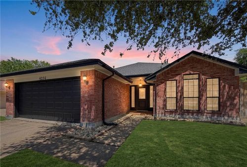 4214 Valley Cir, Corpus Christi, TX, 78413-5725 | Card Image