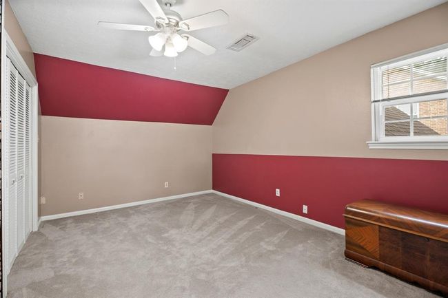 111 Whispering Oaks Dr, House other with 4 bedrooms, 2 bathrooms and 2 parking in Seabrook TX | Image 27