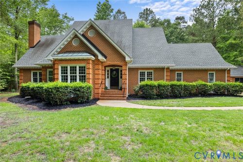 8201 Gates Bluff Pl, Chesterfield, VA, 23832-6350 | Card Image