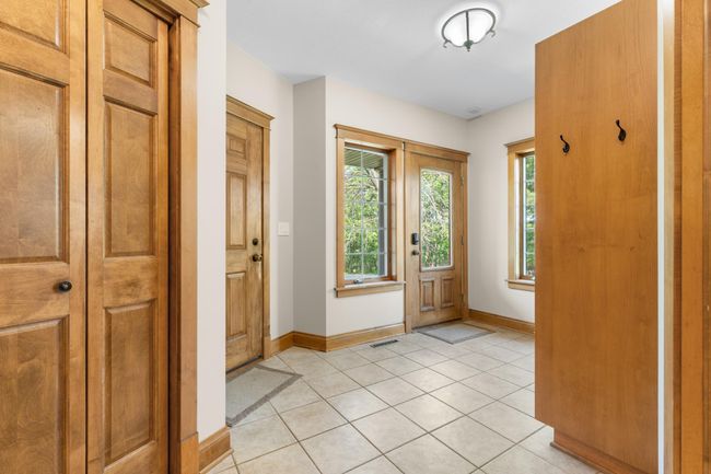 Mudroom | Image 27
