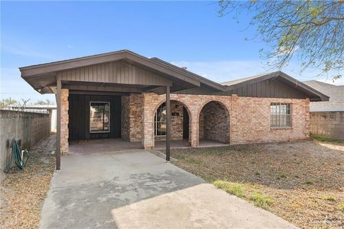 307 S Cox Street, Rio Grande City, TX, 78582 | Card Image