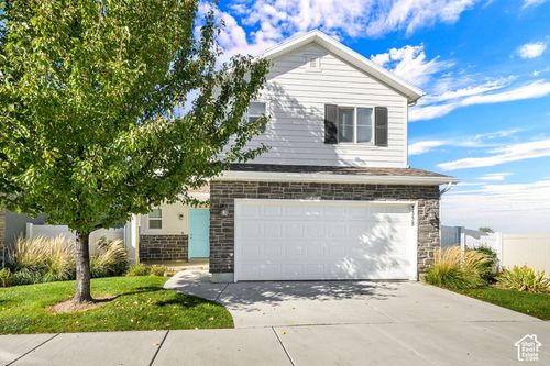 3358 S Alder Ln, Syracuse, UT, 84075-9856 | Card Image