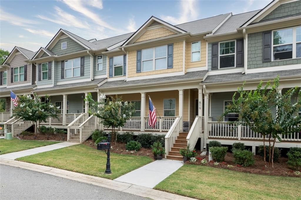 Ash St, Canton, GA 30114