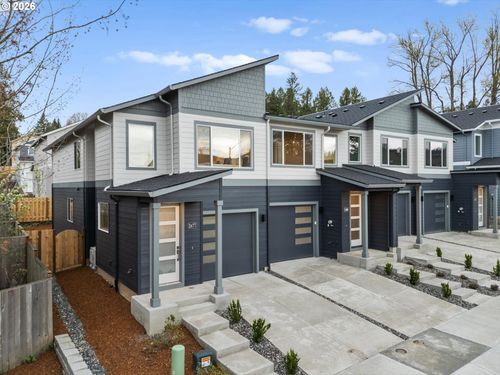 2477 Nw 1st Dr, Gresham, OR, 97030 | Card Image