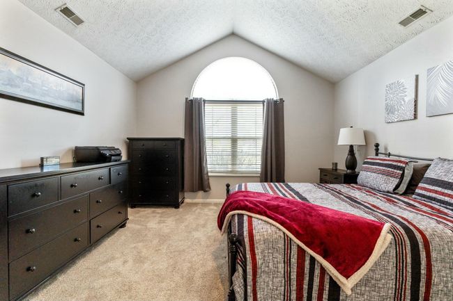 4163 Windbud Dr, Condo with 2 bedrooms, 2 bathrooms and null parking in New Albany OH | Image 33