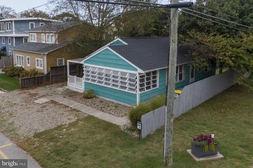 24 West St, DEWEY BEACH, DE, 19971-2327 | Card Image