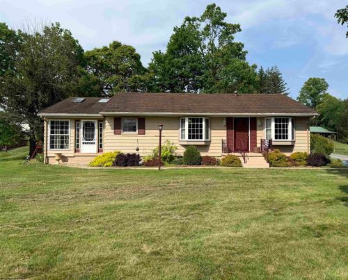 2477 Serene Dr, Fairmont, WV, 26554-0900 | Card Image