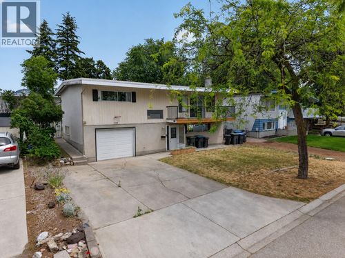 1480 Leaside Ave, Kelowna, BC, V1Y3X5 | Card Image