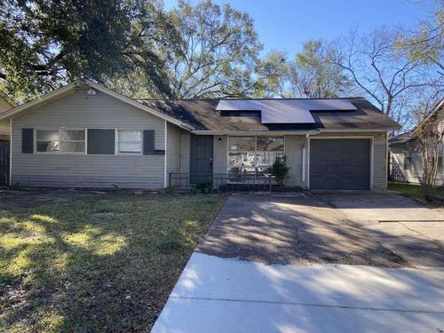 5810 Belmark St, Houston, TX, 77033-2148 | Card Image