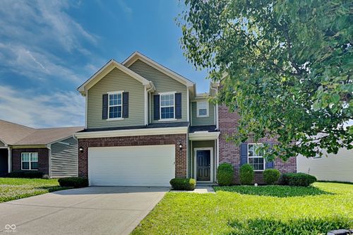 6401 Enclave Blvd, Greenwood, IN, 46143-6263 | Card Image