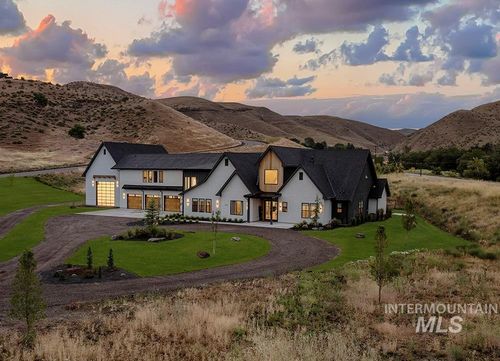 6162 N High Valley Way, Boise, ID, 83714-5546 | Card Image