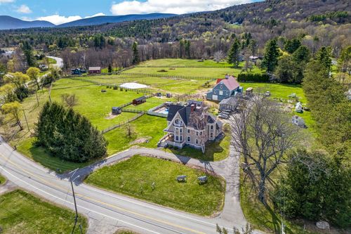 751 Main Road, Stamford, VT, 05352 | Card Image