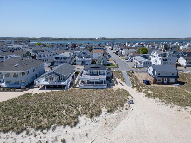 103 Ocean Dr, House other with 4 bedrooms, 3 bathrooms and null parking in Seabrook NH | Image 40