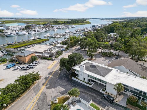 105-7246 Wrightsville Ave, Wilmington, NC, 28403-7223 | Card Image