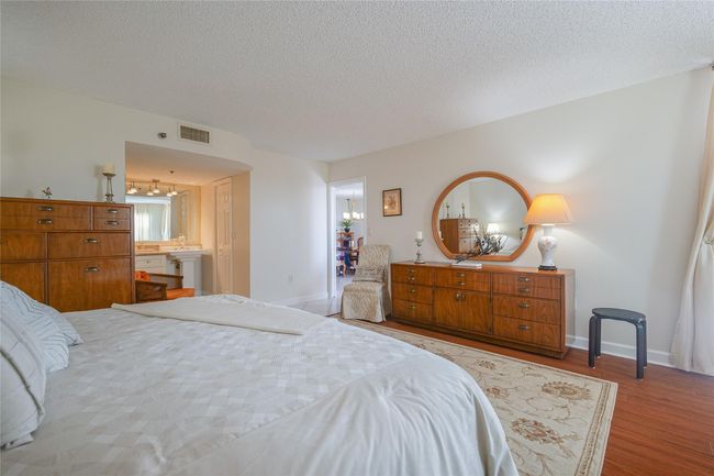 APT-807B - 3910 Inverrary Blvd, Condo with 2 bedrooms, 2 bathrooms and null parking in Lauderhill FL | Image 26