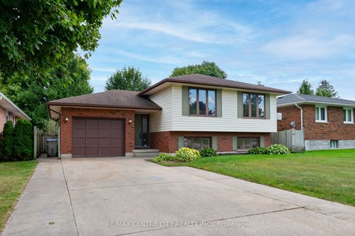 4 Arvaleigh End, Strathroy, ON, N7G3R8 | Card Image