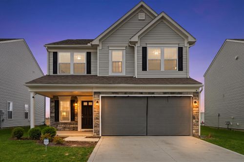 5351 Town Hill Dr, Canal Winchester, OH, 43110-3803 | Card Image