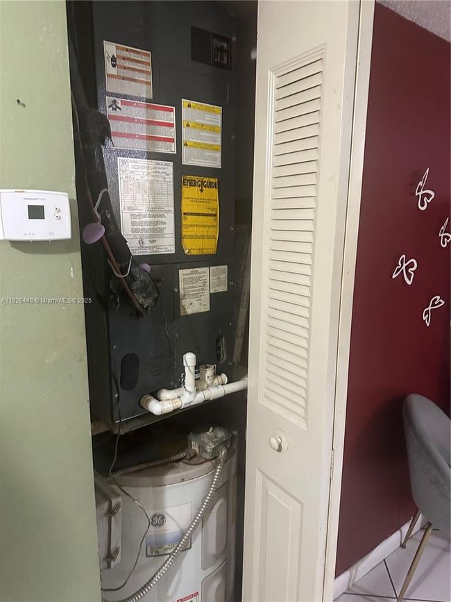 APT-113 - 1900 W 54 Th St, Condo with 1 bedrooms, 1 bathrooms and null parking in Hialeah FL | Image 11