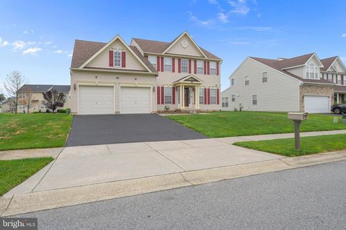 34 Calvarese Dr, BEAR, DE, 19701-6008 | Card Image