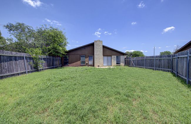A - 1200 Westcott Dr, Home with 2 bedrooms, 2 bathrooms and 2 parking in Round Rock TX | Image 17