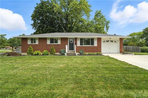 987 Pool Ave, Vandalia, OH, 45377-1401 | Card Image