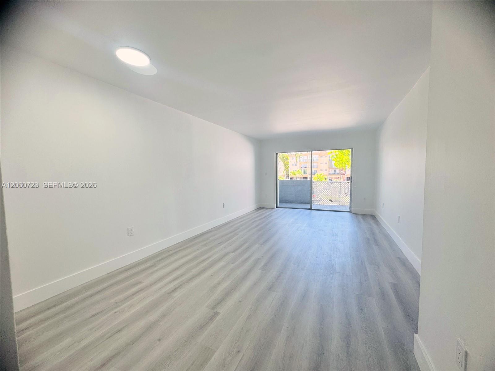 Residential Lease in Hialeah 3