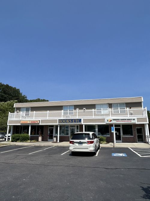 apt-6-1064 Poquonnock Rd, Groton, CT, 06340-4282 | Card Image