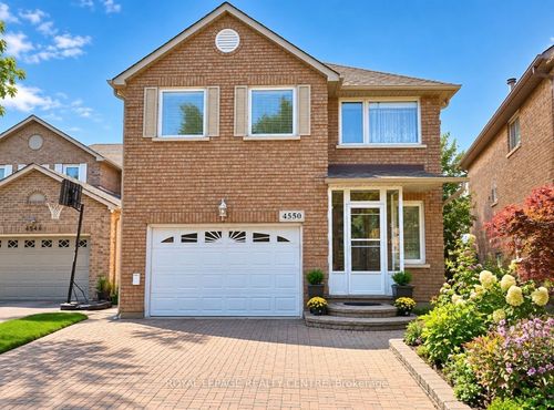 4550 Kettleby Crt, Mississauga, ON, L4Z2V7 | Card Image