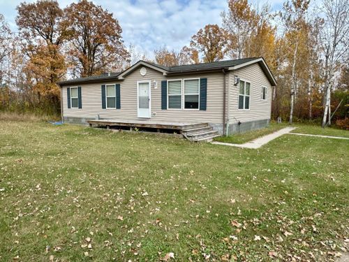 18037 County Road 104, Greenbush, MN, 56726-9302 | Card Image