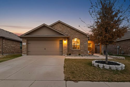 6920 Tide Ln, Fort Worth, TX, 76179-2084 | Card Image