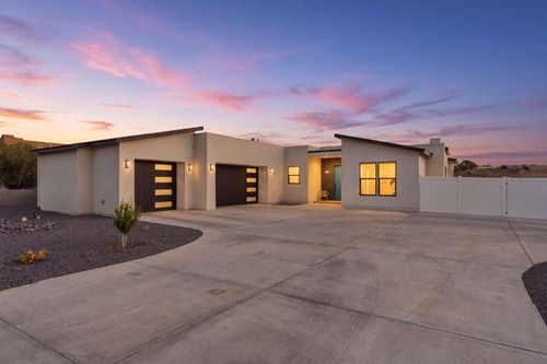 2541 Chessman Dr Ne, Rio Rancho, NM, 87124-6517 | Card Image