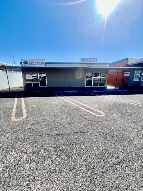 2021 W Beauregard Ave, San Angelo, TX, 76901-3812 | Card Image