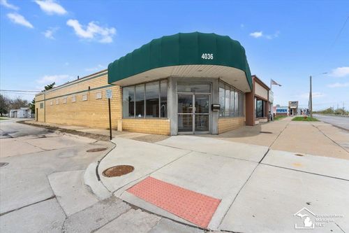 4036 Fort St, Lincoln Park, MI, 48146-4111 | Card Image