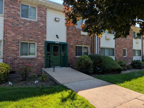 7b-2435 Union Blvd, Islip, NY, 11751-3114 | Card Image
