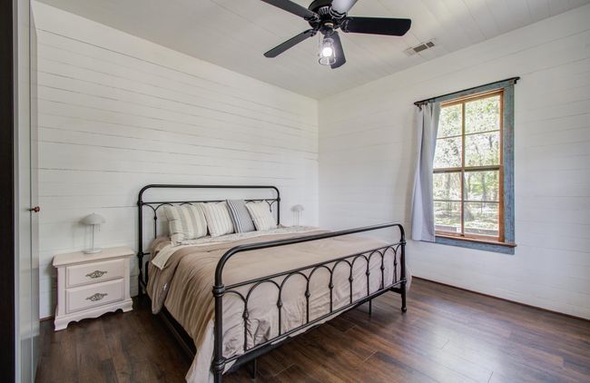 14203 Cypress Creek Blvd, House other with 3 bedrooms, 2 bathrooms and 2 parking in Cypress TX | Image 9