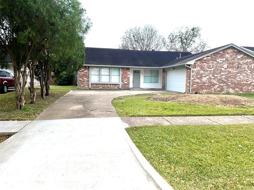 15803 Alta Mesa Dr, Houston, TX, 77083-1213 | Card Image
