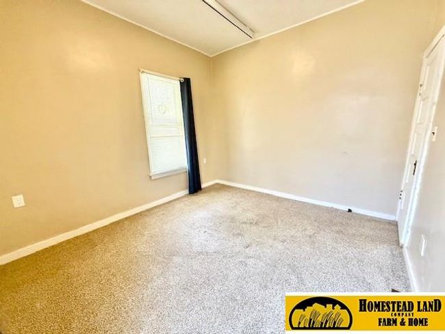 902 A St, House other with 3 bedrooms, 2 bathrooms and 1 parking in Fairbury NE | Image 15