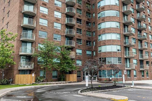 801-1440 Heron Road, Hunt Club - South Keys and Area, ON, K1V0X2 | Card Image