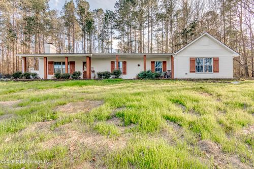 150 Mckay Ln, Brandon, MS, 39042-9163 | Card Image
